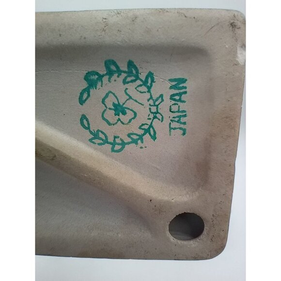 Bird Figurines Cardinals Hand Painted Ceramic Perched Flower Vintage Pair 4.25" - Picture 12 of 15